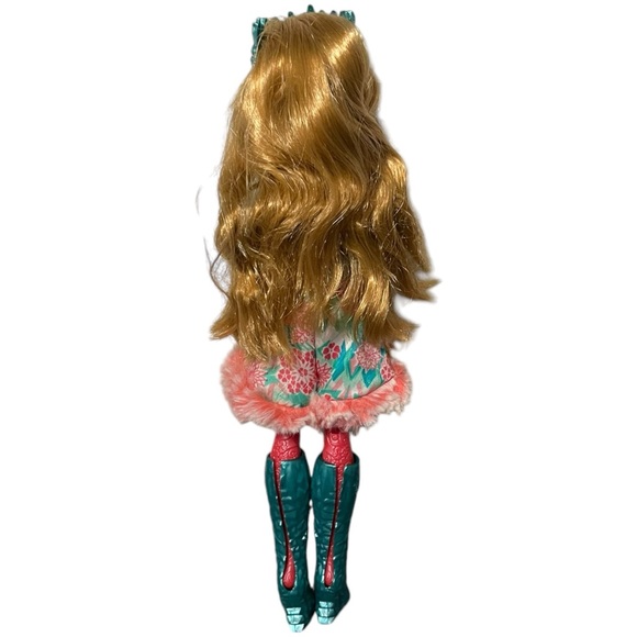 Mattel Ever After High Epic Winter Ashlynn Ella Doll - Picture 2 of 4